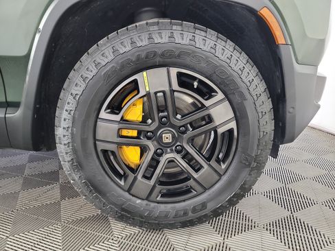 Used 2023 Rivian R1T Adventure AWD/4WD image 11