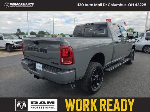 New 2026 RAM 2500 Big Horn AWD/4WD image 8