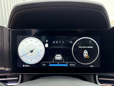 New 2026 Hyundai Elantra Limited FWD image 25