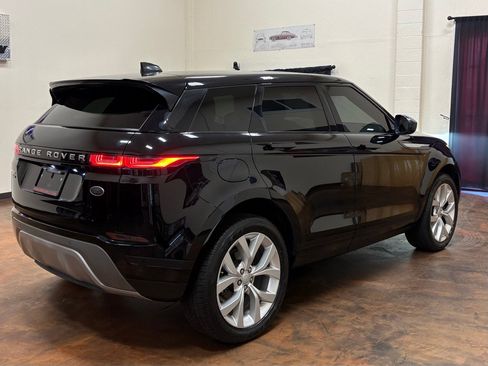 Used 2020 Land Rover Range Rover Evoque SE AWD/4WD image 9