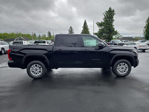 New 2024 Toyota Tundra SR5 image 7