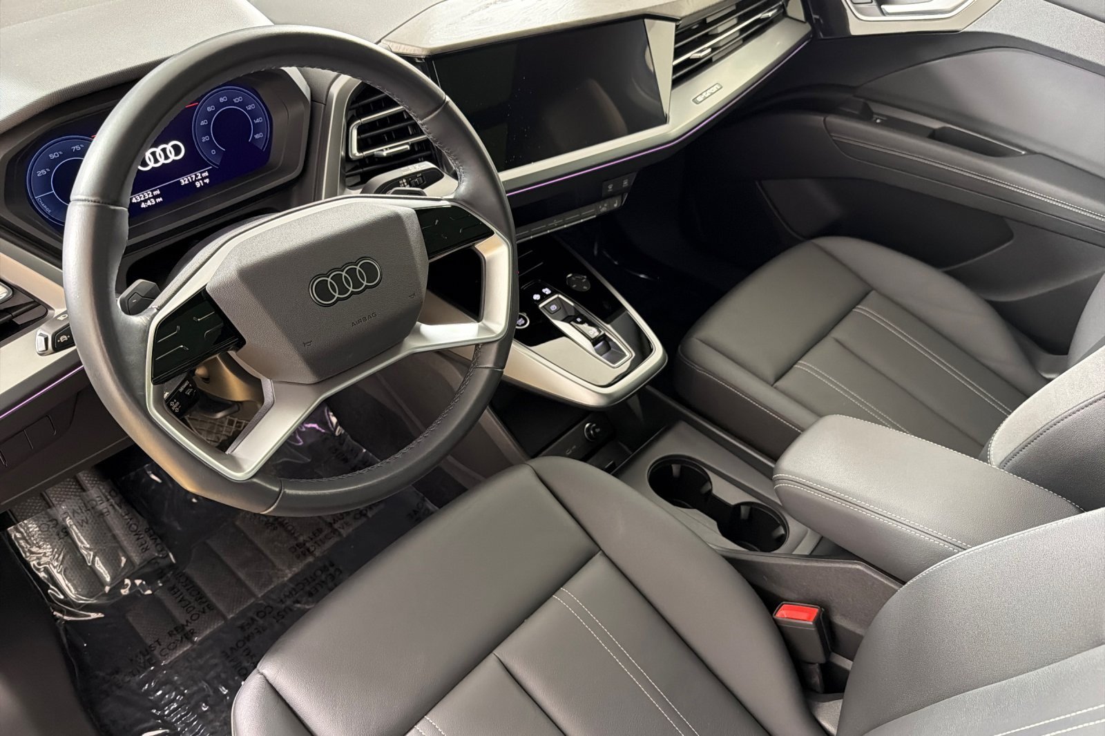 Certified 2024 Audi Q4 e-tron Premium Plus w/ Premium Plus AWD/4WD image 9