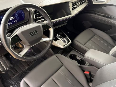 Certified 2024 Audi Q4 e-tron Premium Plus w/ Premium Plus AWD/4WD image 9