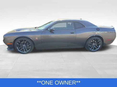Used 2022 Dodge Challenger R/T Scat Pack w/ Plus Package image 2