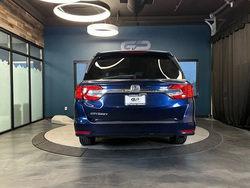 Used 2019 Honda Odyssey EX image 4