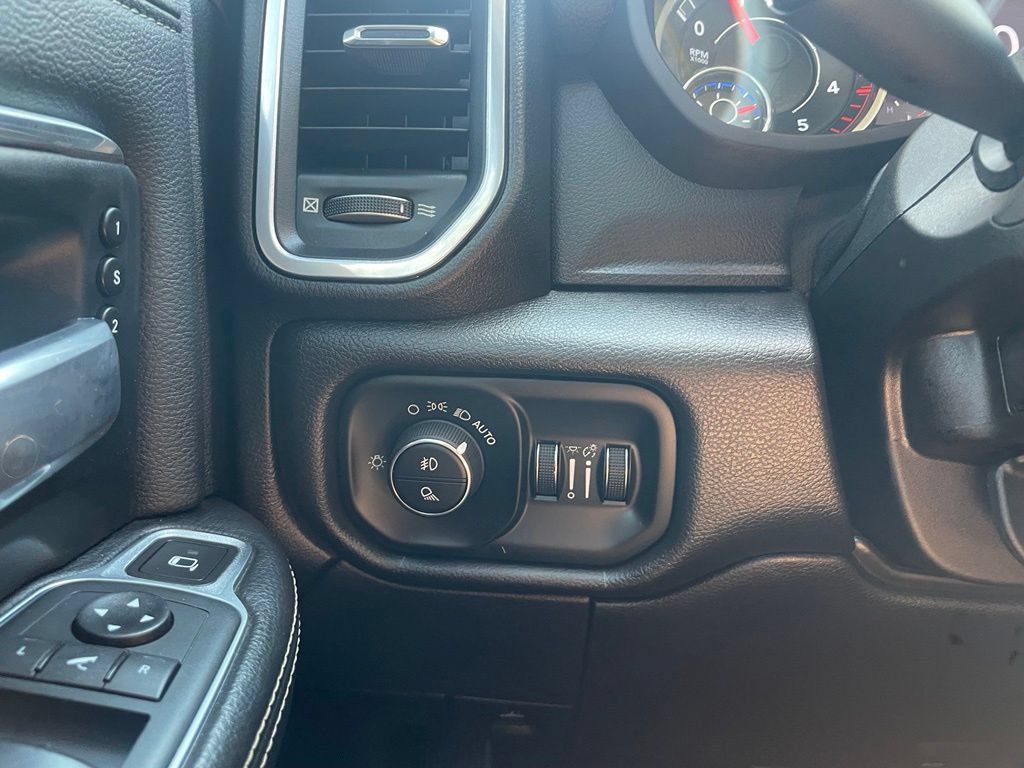 Used 2021 RAM 3500 Laramie w/ Safety Group AWD/4WD image 15