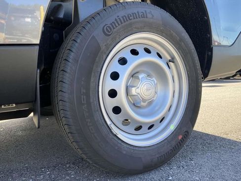 New 2025 Ford Maverick XL w/ Equipment Group 102A image 9