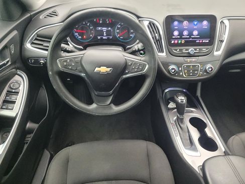 Used 2020 Chevrolet Malibu LT FWD image 22