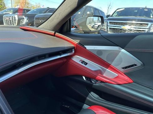 Certified 2021 Chevrolet Corvette Stingray Premium Cpe w/ Z51 Performance Package RWD image 29
