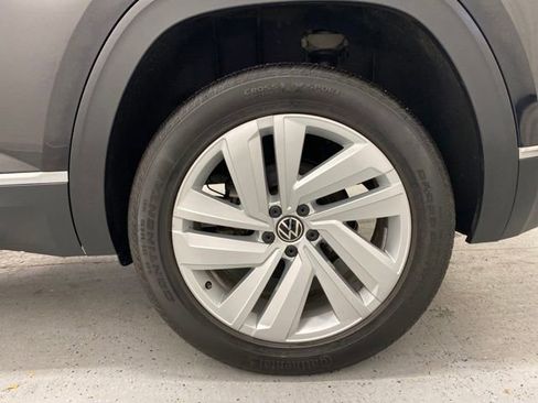 Used 2021 Volkswagen Atlas Cross Sport SEL image 12