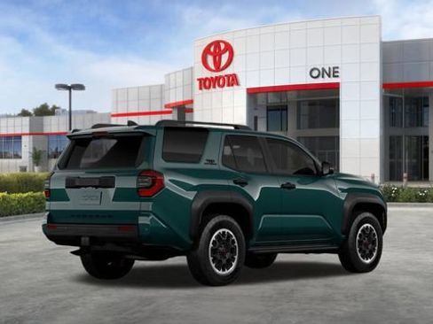 New 2026 Toyota 4Runner TRD Off-Road Premium AWD/4WD image 13