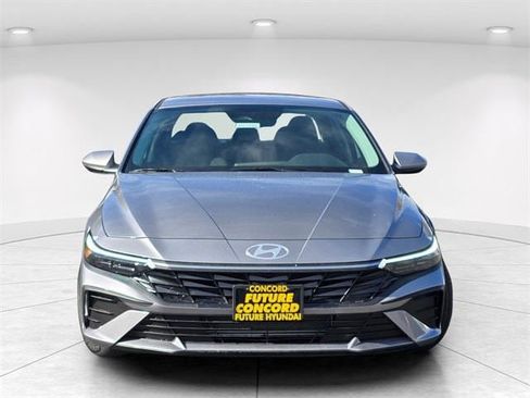 New 2026 Hyundai Elantra SE w/ Cargo Package image 3
