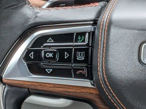 Certified 2023 Jeep Grand Cherokee Summit AWD/4WD image 20