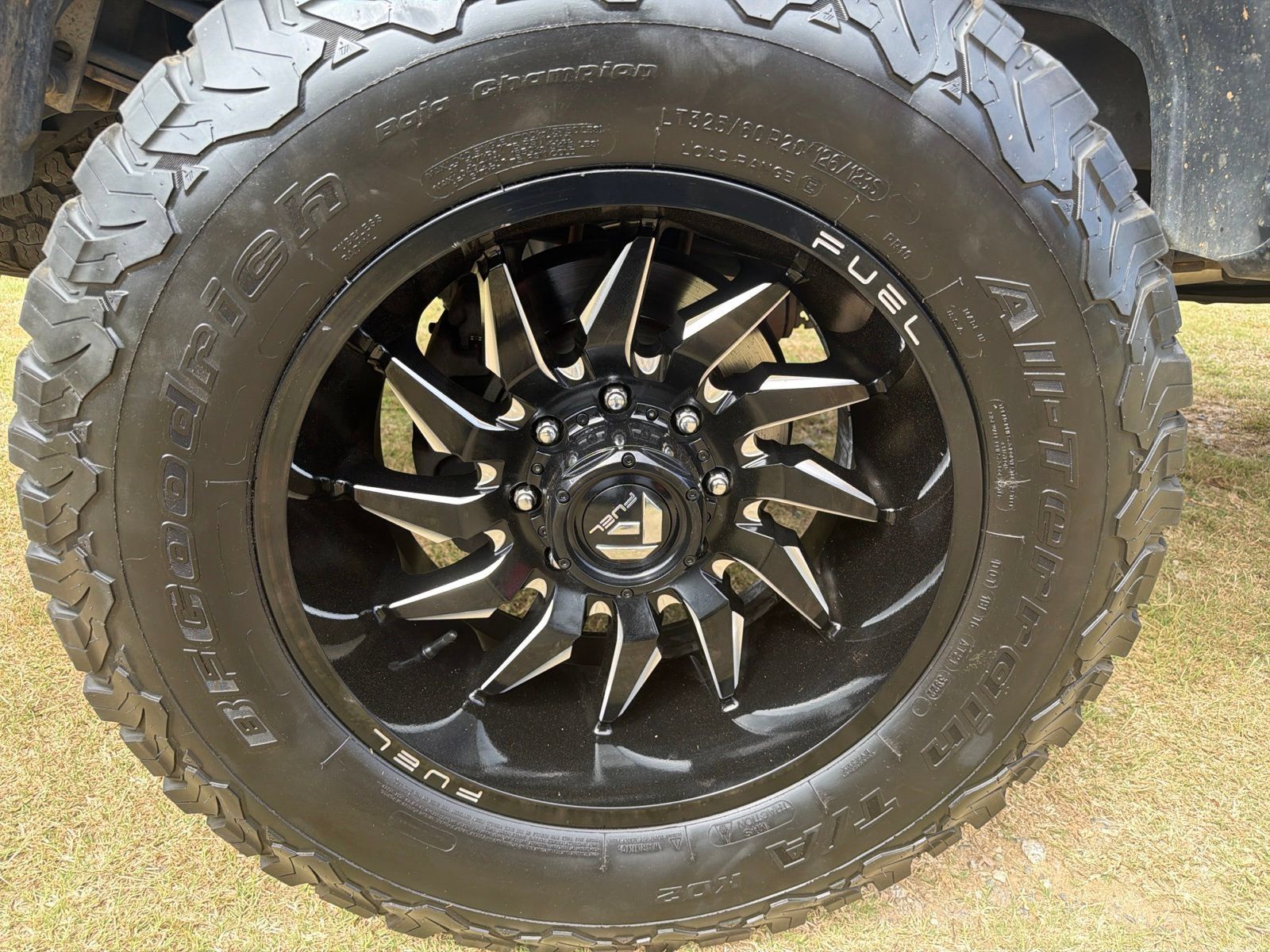Used 2018 Ford F250 Limited w/ FX4 Off-Road Package AWD/4WD image 7