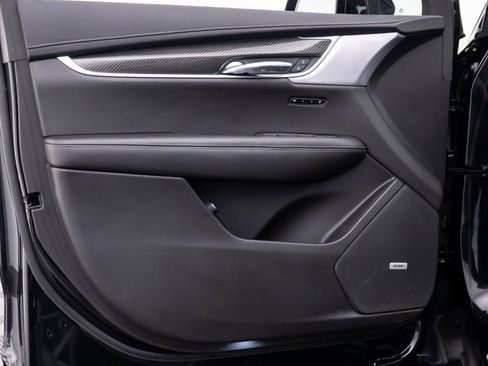 Certified 2024 Cadillac XT6 Sport w/ LPO, Floor Liner Package image 18