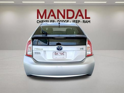 Used 2014 Toyota Prius Two FWD image 7