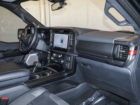 Used 2025 Ford F150 Raptor AWD/4WD image 42