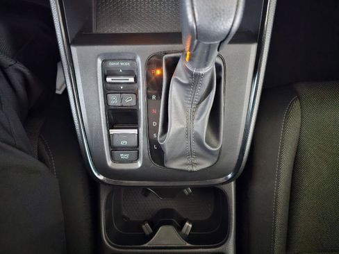 Used 2024 Honda CR-V LX image 25