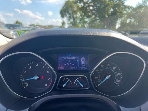 Used 2013 Ford Focus SE FWD image 7