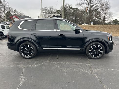 Used 2023 Kia Telluride SX Prestige image 9