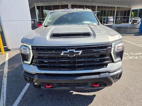 Used 2025 Chevrolet Silverado 2500 LT w/ Trail Boss Package AWD/4WD image 2