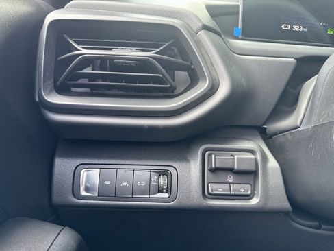 New 2024 Chevrolet Silverado EV W/T image 30