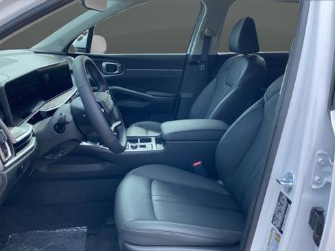 New 2026 Kia Sorento S AWD/4WD image 10