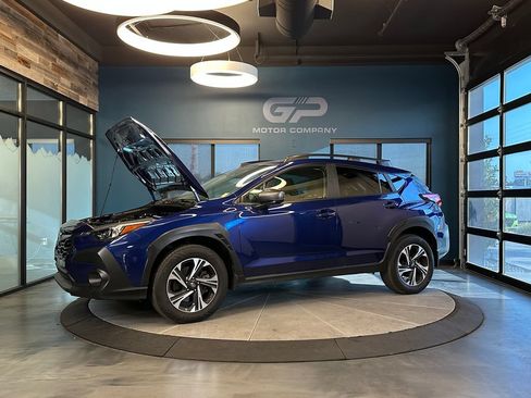 Used 2024 Subaru Crosstrek 2.0i Premium AWD/4WD image 24