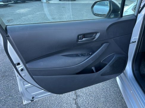 Used 2024 Toyota Corolla LE image 11