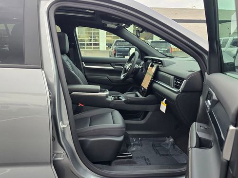 New 2026 GMC Terrain Elevation w/ Elevation Premium Package image 34