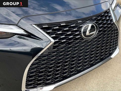 Used 2025 Lexus IS 300 w/ Comfort Package image 26