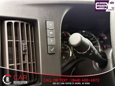 Used 2020 Chevrolet Express 2500 image 24