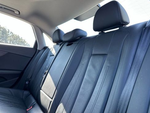 Used 2018 Audi A4 2.0T Premium image 20