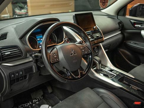 Used 2024 Mitsubishi Eclipse Cross SE image 10