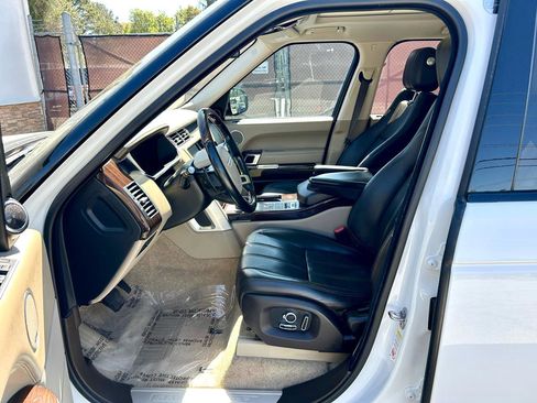Used 2016 Land Rover Range Rover HSE image 10