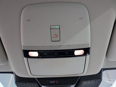 Used 2024 Nissan Ariya AWD image 43