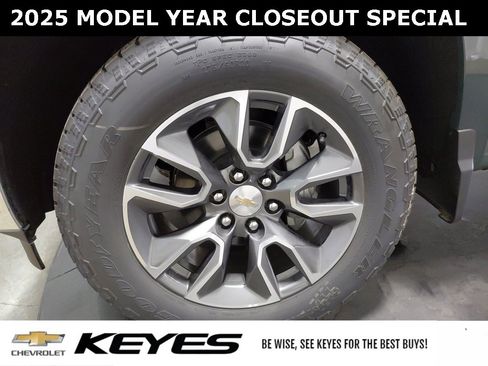 New 2025 Chevrolet Silverado 1500 LT image 32