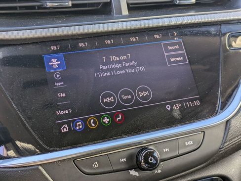 Used 2021 Buick Encore GX Select w/ Sport Touring Package image 22