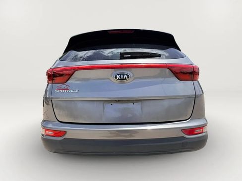 Used 2017 Kia Sportage LX AWD/4WD image 9