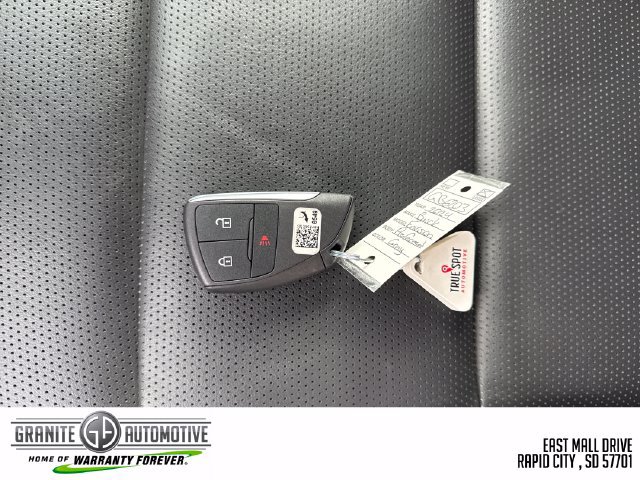 Used 2024 Buick Envision Preferred AWD/4WD image 28