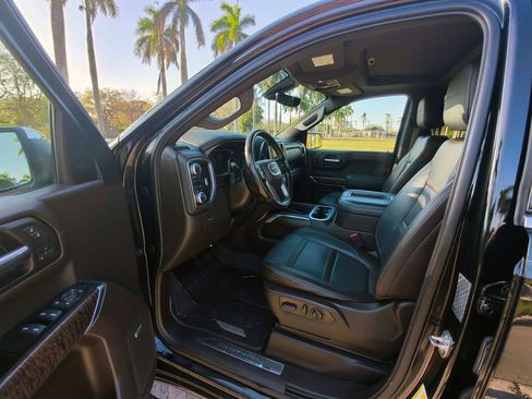 Used 2019 GMC Sierra 1500 Denali w/ Technology Package image 19