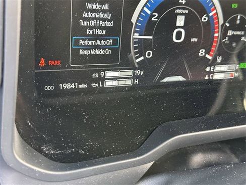 Certified 2025 Toyota Tundra Platinum image 9