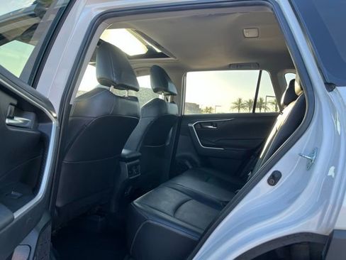 Used 2024 Toyota RAV4 XLE Premium image 11