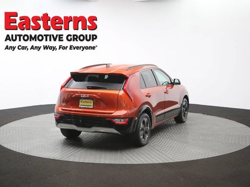 Used 2023 Kia Niro Wind w/ Wind Preserve Package FWD image 37