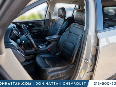 Used 2022 GMC Terrain AT4 w/ Infotainment Package II image 4