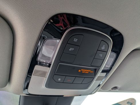 Used 2021 Hyundai Santa Fe SEL w/ Cargo Package image 26