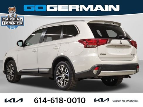 Used 2017 Mitsubishi Outlander SE image 10