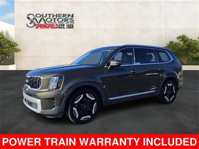 Used 2023 Kia Telluride EX w/ EX Captain's Chair Package