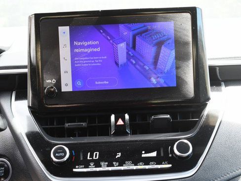 Certified 2024 Toyota Corolla SE image 19