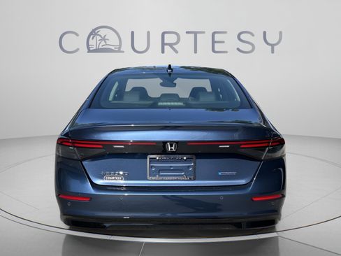 Used 2026 Honda Accord EX-L image 6
